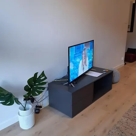 Kolo Brzegu Spa, Jacuzzi Lwowska Апартаменты Колобжег