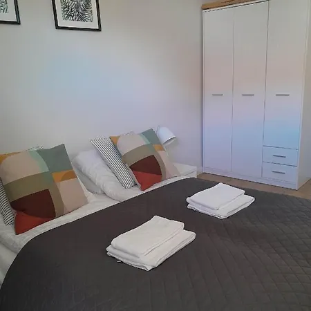 Kolo Brzegu Spa, Jacuzzi Lwowska Апартаменты *